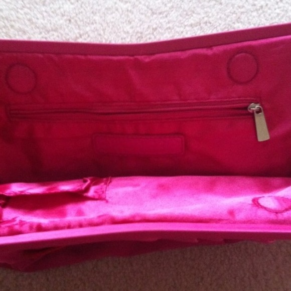 Express Clutch - Picture 3 of 5
