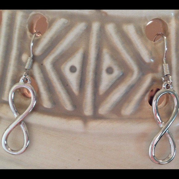 Be Seen Sales Jewelry - ONE LEFT (SET) Silver-tone Infinity Drop Earrings