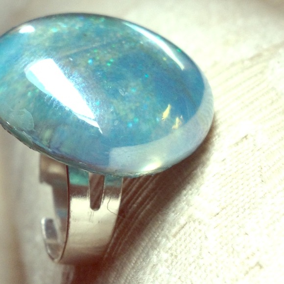 Blue green sparkle stone ring