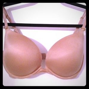 Victoria's Secret Very Sexy Push-up Bra 34DD