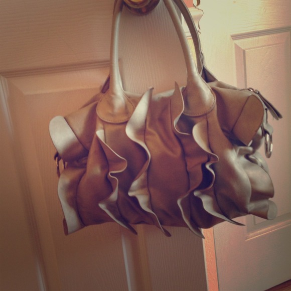 BUNDLE- Used Steven madden purse and GAP sweater