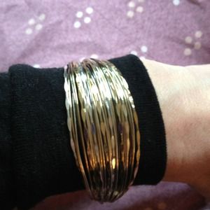 Gold bracelet~PRICE REDUCED