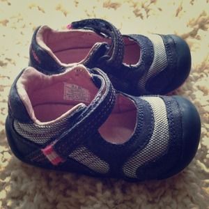 Infant shoes
