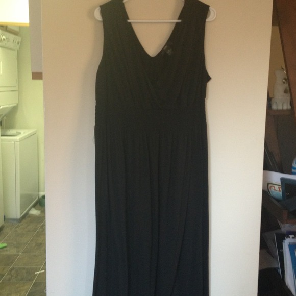 Black cotton maxi dress