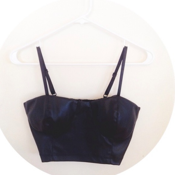 ✖Sold✖Patent leather Crop Top