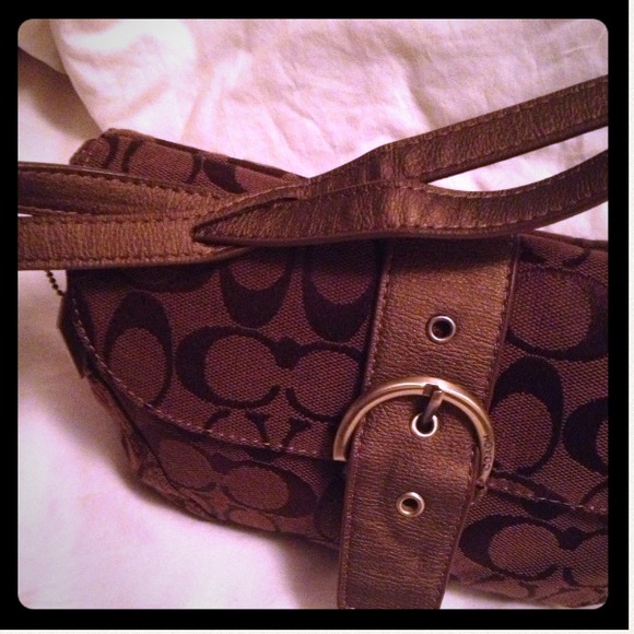 🌟Just reduced🌟Coach Logo Bag ⭐NEW⭐NWOT - Picture 3 of 4