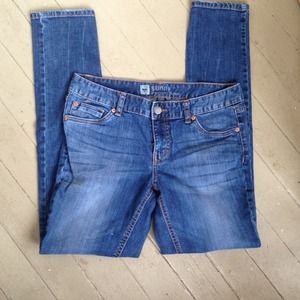 SOLD IN BUNDLE: Mossimo skinny jeans size 10