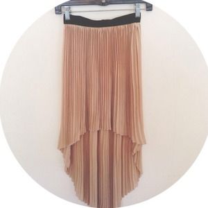 Pleated High Low skirt