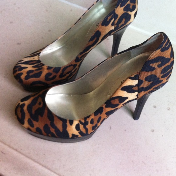 Guess Heels