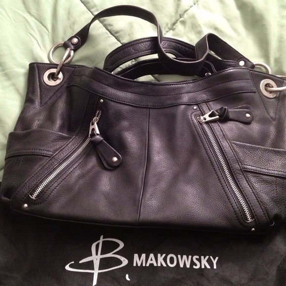 B Makowsky leather hand bag