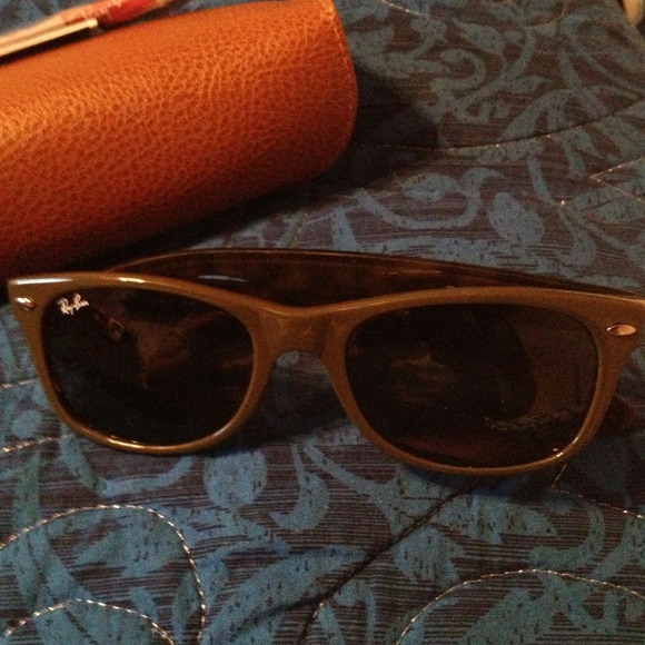 Newly REDUCED! Ray-Bay sunglasses in green frame!