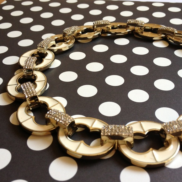 Leslie Danzie Jewelry - Stunning statement necklace.