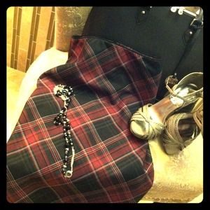 Business elegant skirt by WHBM. NWT. Size 2