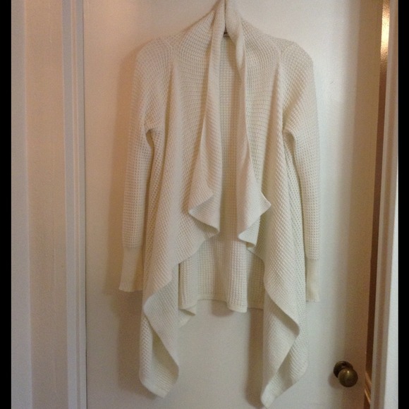 🌺Hold for @jen30🌺Old Navy cardigan sweater, M