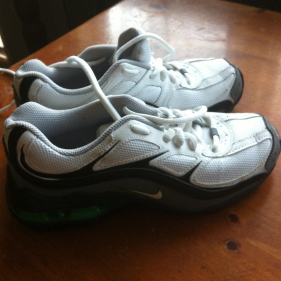 Boys Nike