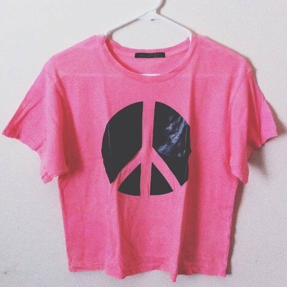 ❗USED❗WildFox Peace Crop Top