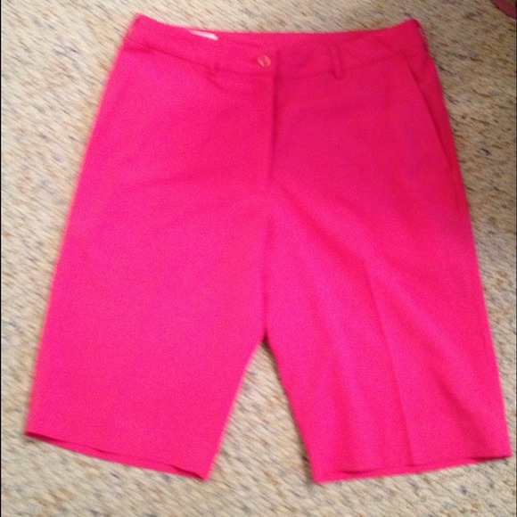 Ladies golf shorts