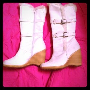 💞Cream Suede faux Fur Lined Boots 💞