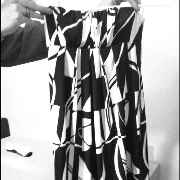 Black and white tube dress