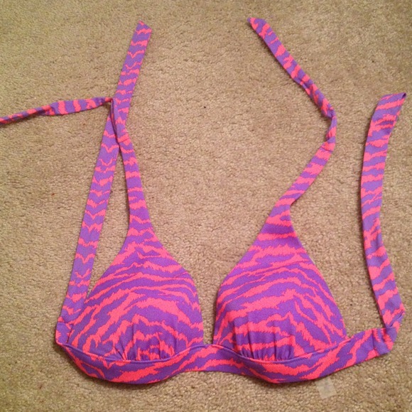 🚫🚫SOLD🚫🚫Victoria's Secret Swim Top