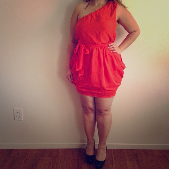 Dresses & Skirts - Bar III Orange One Shoulder Dress Sz L