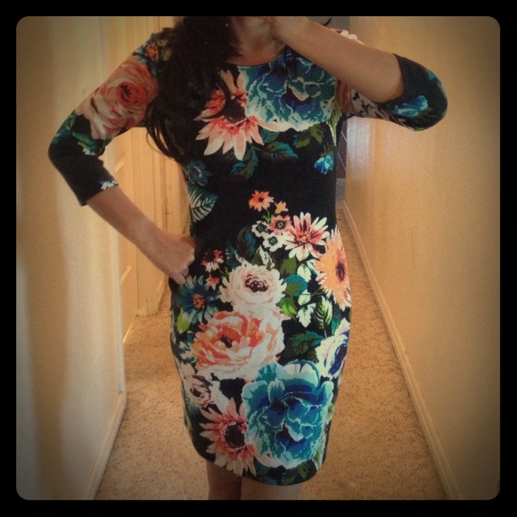 🎀Sold🎀Cute Flora dress!!