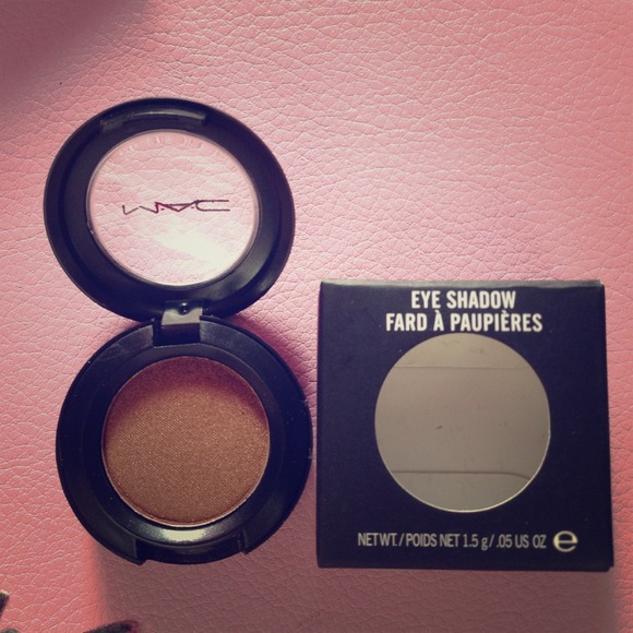 🚩SOLD🚩MAC Eyeshadow