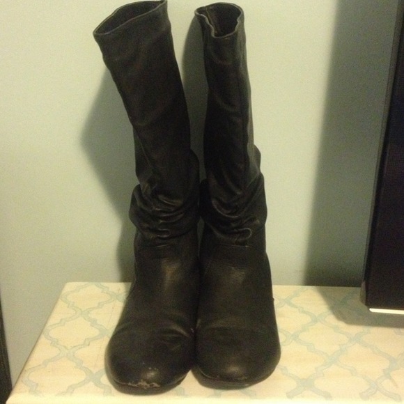Black Wrinkle Boots