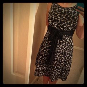 Cotton summer dress with front tie