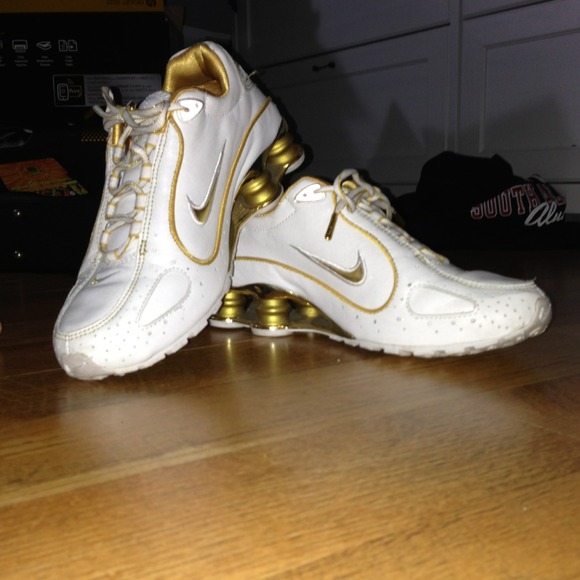 White & Gold Nike Shox hardly worn