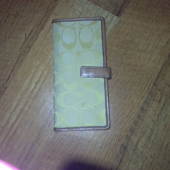 Authentic Coach wallet lightly used