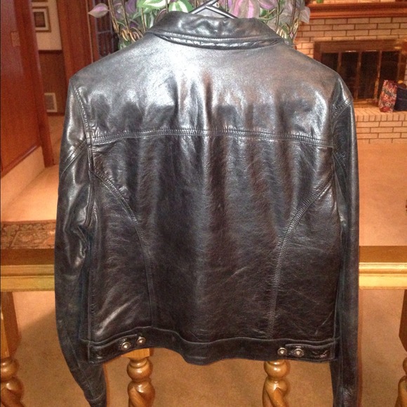 Leather Jacket!! - Picture 2 of 3