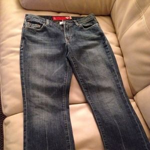 Guess jeans size 29