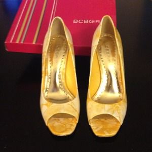 Lightly worn BCBG heels
