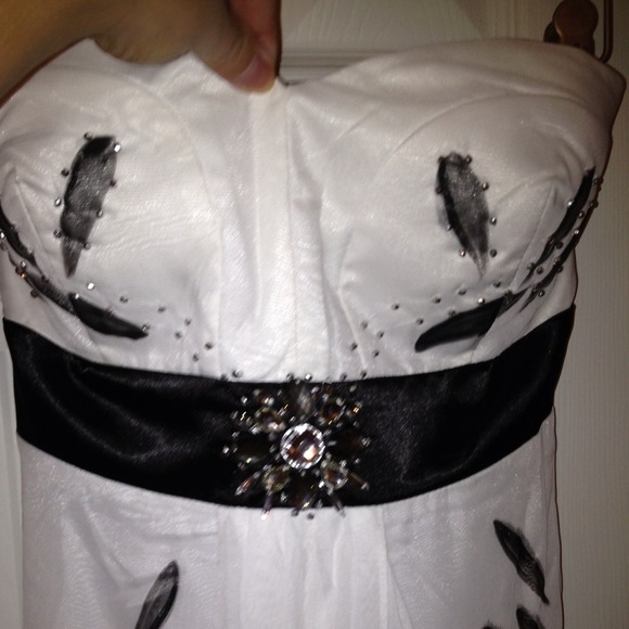 NWT size 10 black and white chiffon gown!