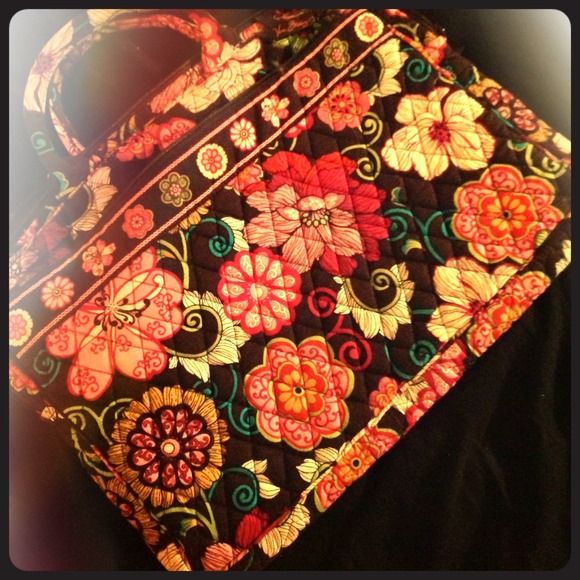Vera Bradley Mod Pink Floral Laptop Portfolio.