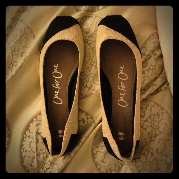 Ballerina Toms