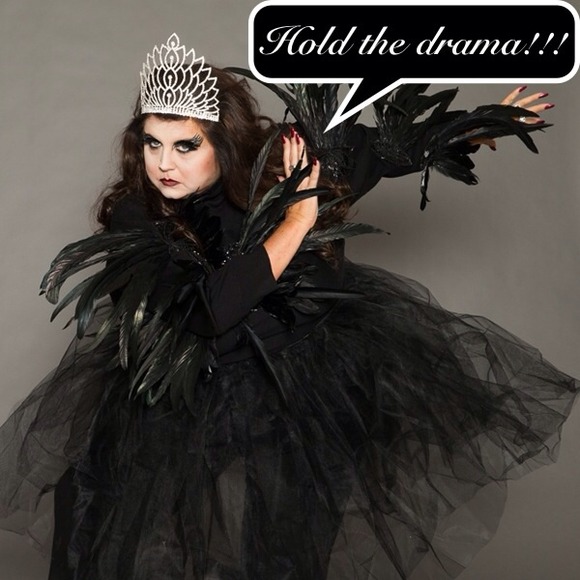 Welcome to my closet!!! - Picture 3 of 4