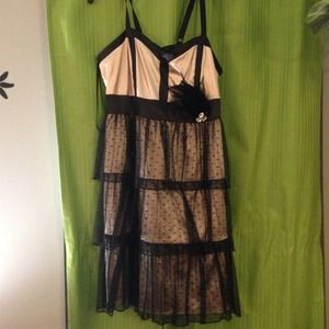 Cute never worn dress lace up back