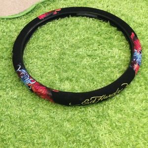 Ed hardy steering wheel