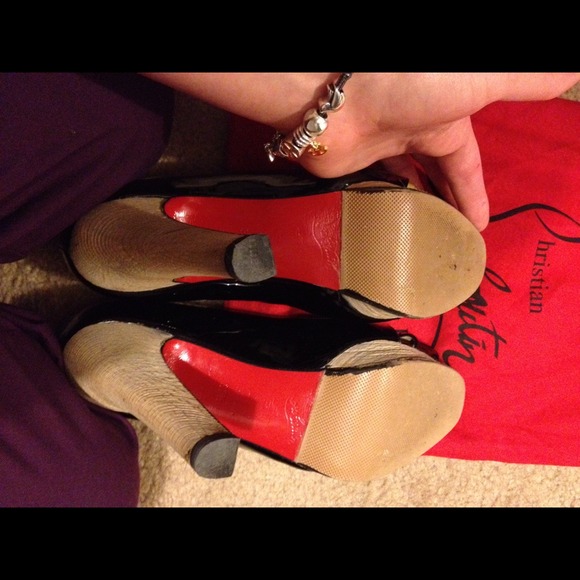 Christian Louboutin "Marple" 37.5 Black Patent - Picture 2 of 4