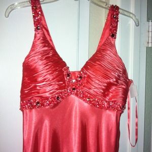 ✂REDUCED✂ Dave & Johnny salmon prom dress size 5/6