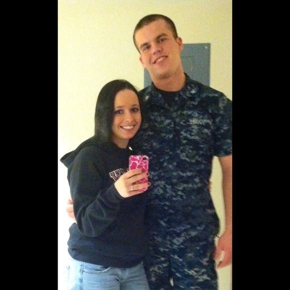 Meet your seller!!! ✨🌸 - Picture 2 of 2