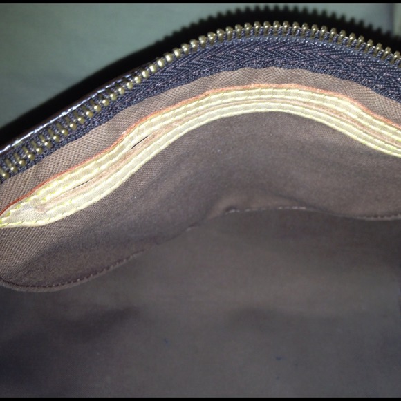 ❌No longer available Authentic LV speedy 25❌ - Picture 4 of 4