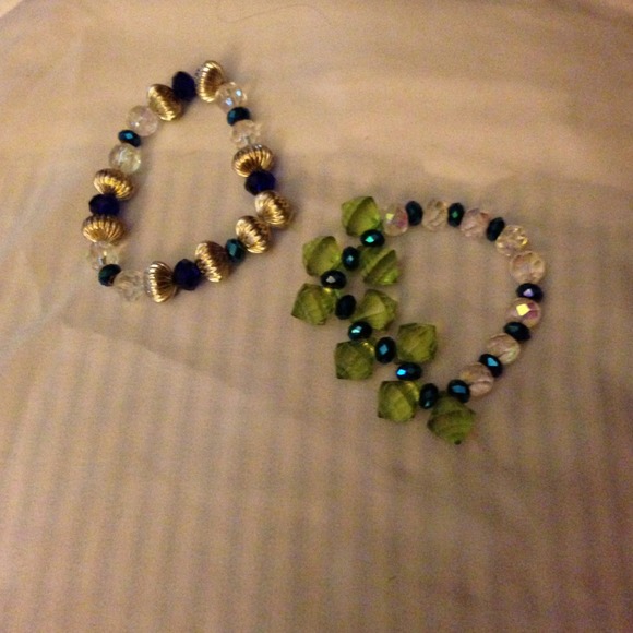2 beaded bracelet - Picture 1 of 1