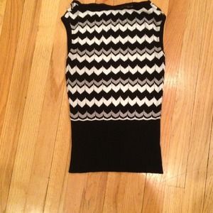 Like new sweater tank