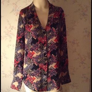 Trina Turk v-neck button up top