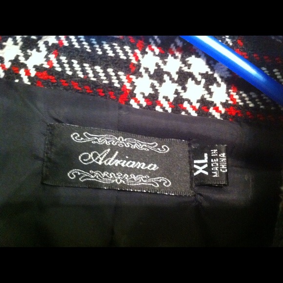 Coat - Picture 2 of 4