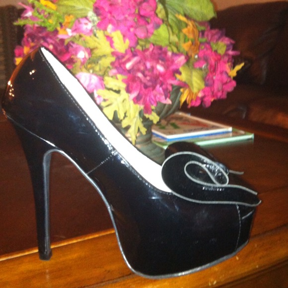 Beautiful shoes perfect for a party