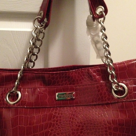 Reduced!!Brand new never used Kenneth Cole Purse - Picture 2 of 3